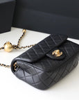 FLAP BAG 20CM GOLD HARDWARE BLACK LAMBSKIN