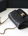 FLAP BAG 17CM GOLD HARDWARE BLACK LAMBSKIN