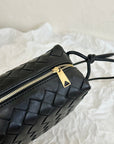 BV LOOP SMALL 23CM BLACK CALFSKIN