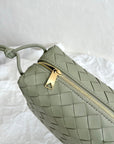 BV LOOP SMALL 23CM KHAKI CALFSKIN