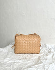 BV LOOP SMALL 23CM BEIGE CALFSKIN