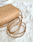 BV LOOP SMALL 23CM BEIGE CALFSKIN