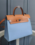 HM HERBAG ZIP 31 SKY AND BRONZE CANVAS