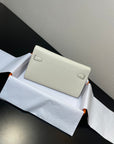kelly to go wallet 20.5 white epsom silver hardware
