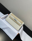 kelly to go wallet 20.5 white epsom silver hardware