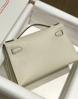 HM KELLY POCHETTE 22CM WHITE BEIGE SWIFT SILVER HARDWARE