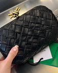 KNOT 19 IN BLACK LAMBSKIN