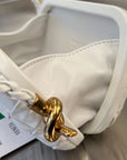 KNOT 20 IN WHITE LAMBSKIN WITH CHAIN