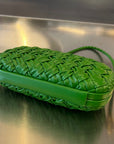 KNOT 20 IN EMERALD GREEN LAMBSKIN WITH CHAIN