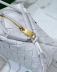 BV LOOP SMALL 23CM WHITE CALFSKIN