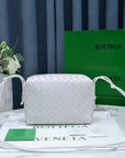 BV LOOP SMALL 23CM WHITE CALFSKIN
