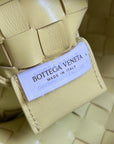 SARDINE 33 WITH CHAIN IN YELLOW CREAM LAMBSKIN