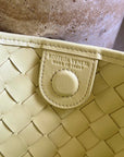 SARDINE 33 WITH CHAIN IN YELLOW CREAM LAMBSKIN