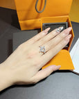 FINESSE RING SILVER DIAMOND