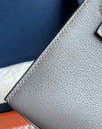 HM Kelly Pochette 22cm Smoke Gray Swift Silver Hardware