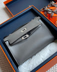 HM Kelly Pochette 22cm Smoke Gray Swift Silver Hardware