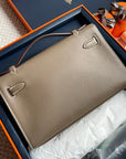HM Kelly Pochette 22cm Gris Elephant Swift Gold Hardware