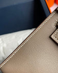 HM Kelly Pochette 22cm Gris Elephant Swift Gold Hardware