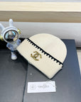 BEANIE HAT IN WHITE WOOL 419782