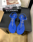 CC 25 Thong Sandal Double C Leather
