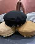 BERET HAT IN PEANUT BROWN FABRIC 419383