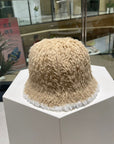 BUCKET HAT IN CAMEL BEIGE MIX WHITE LAMB FUR 420890