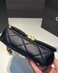 FLAP BAG 20CM GOLD HARDWARE BLACK CALFSKIN