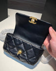 FLAP BAG 20CM GOLD HARDWARE BLACK CALFSKIN
