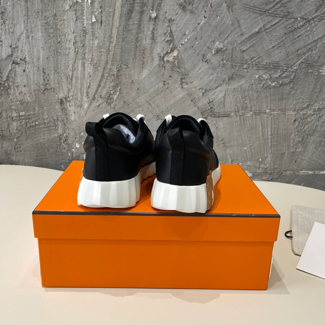 HM Bouncing 35 Sneakers Black Goatskin &amp; Suede Goatskin H Black Light Brown