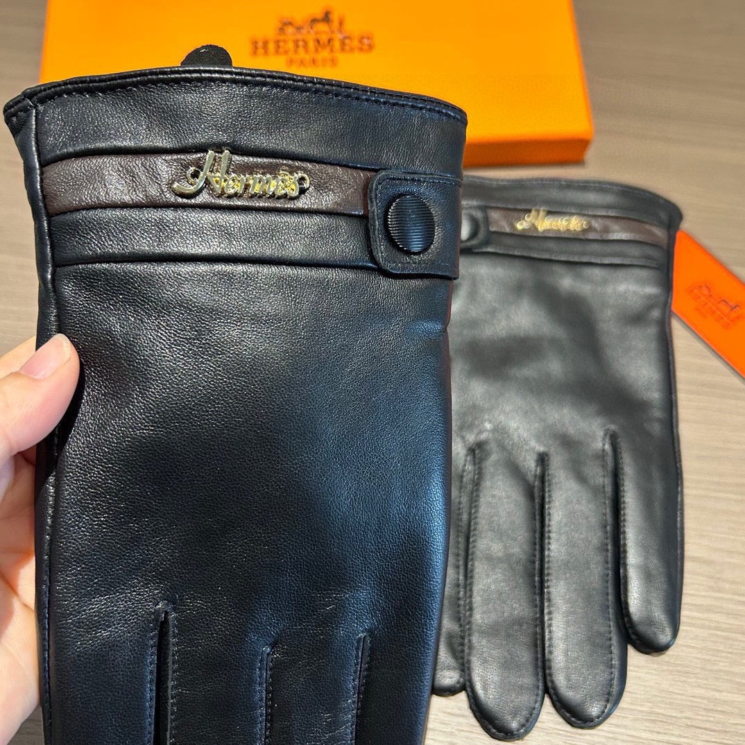 HM Glove Black Lambskin 432640