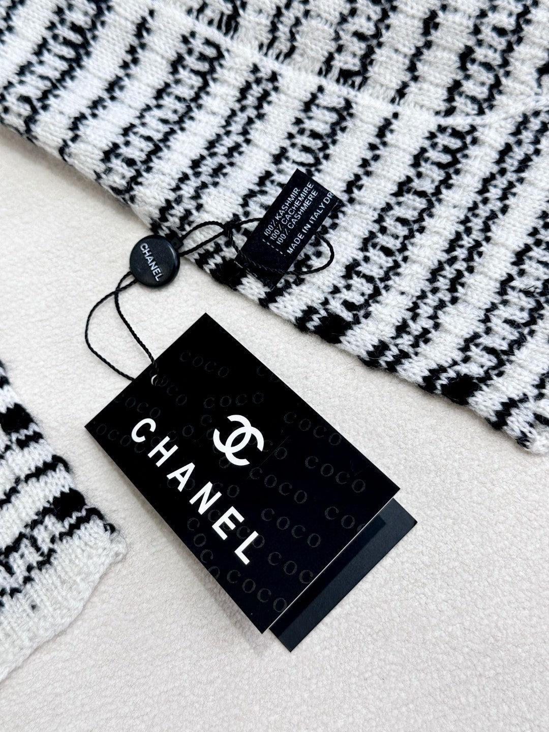 CC Scarf 180 CM In White Black Cashmere 421360
