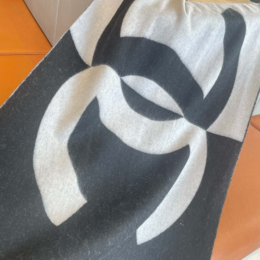 CC Scarf 200 CM In Black Mix White Cashmere  422791