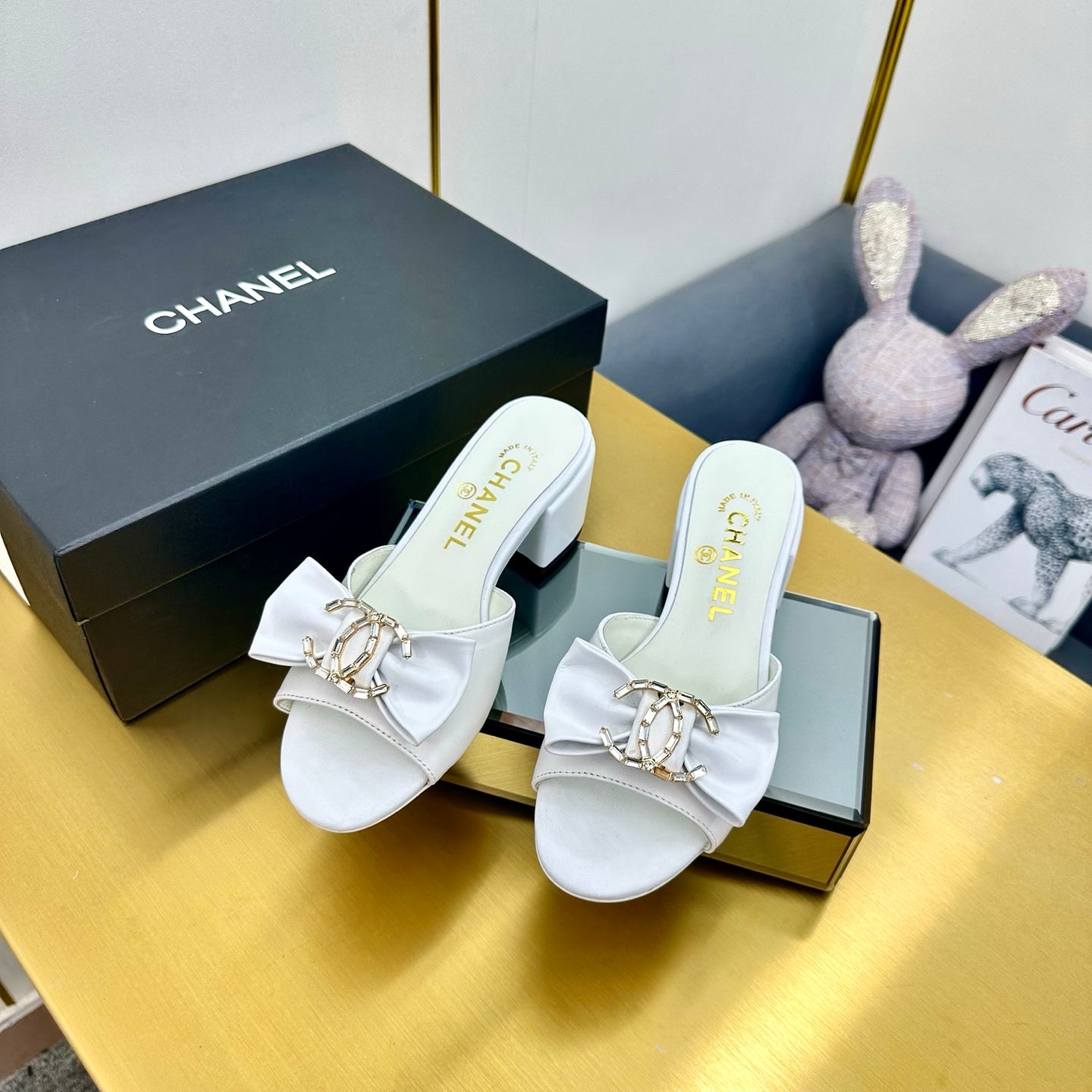 CC 25 Mid Heel Mules White Sheepskin 238475