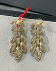 CHANE SMALL FRAGRANCE WHEAT GOLD DIAMOND EARRINGS