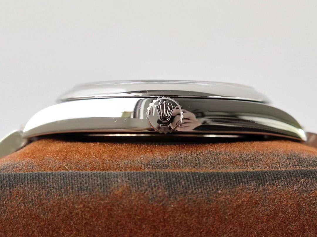 OYSTER PERPETUAL 41 STAINLESS STEEL BLACK DIAL